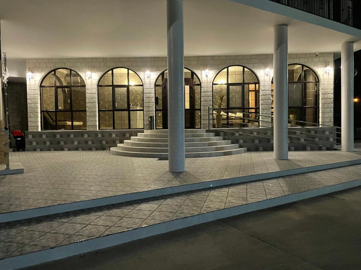 Hotel Black Sea Sukhumi Eksteriør bilde