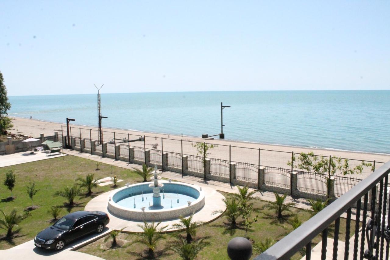 Hotel Black Sea Sukhumi Eksteriør bilde